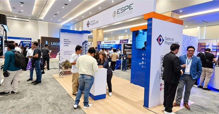 ESPE presenta su oferta de posgrados en la Feria Expo Posgrados de Guayaquil